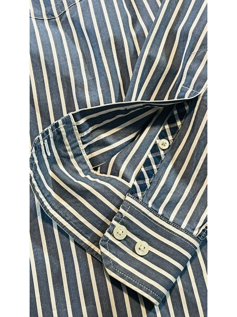Banana Republic Classic Fit Button Down Shirt Medium Blue Strip Crisp Cotton - Picture 9 of 14
